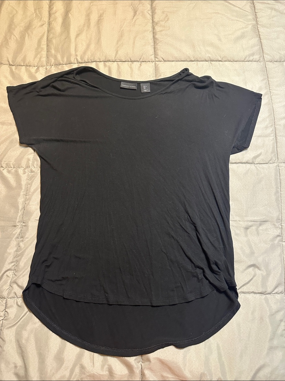 Adrienne Vittadini Black Short-Sleeve Scoop Neck Tee